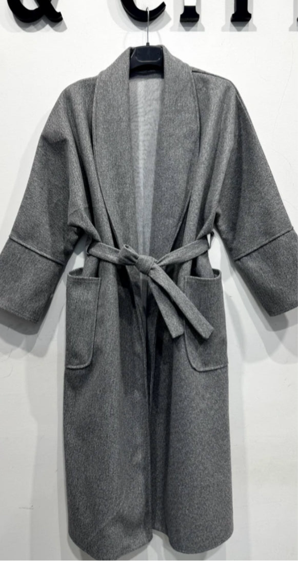 Oversized Mantel Grau