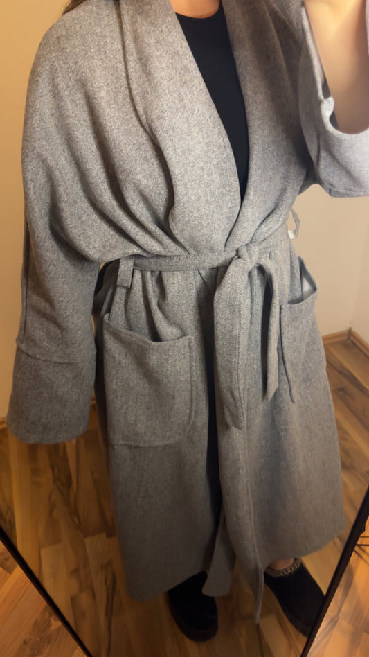 Oversized Mantel Grau